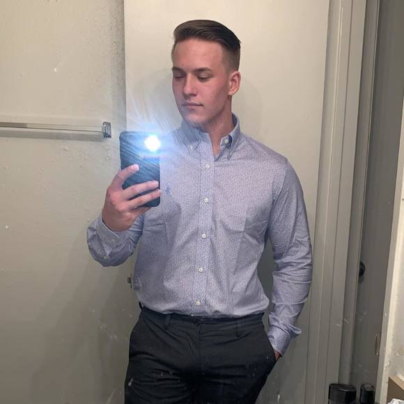 Meet your Posher, Logan - Picture 1 of 1